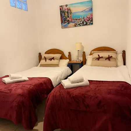 El Huerto De Helvias Apartment