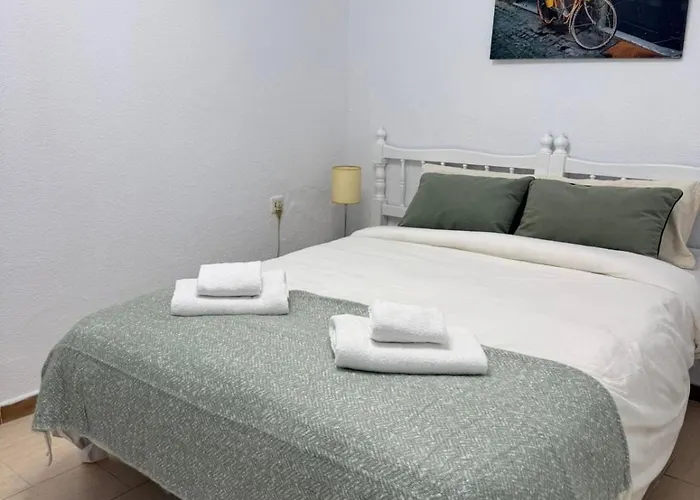 El Huerto De Helvias Apartment